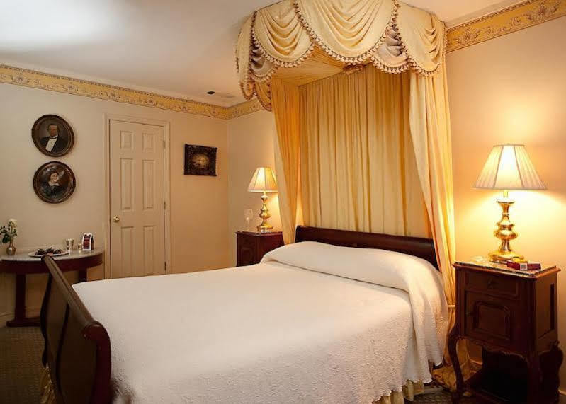 Monmouth Historic Inn Natchez Dış mekan fotoğraf