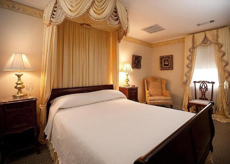 Monmouth Historic Inn Natchez Dış mekan fotoğraf